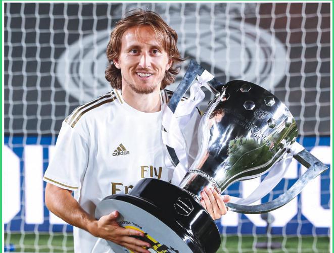 其在中场的 其在中场的