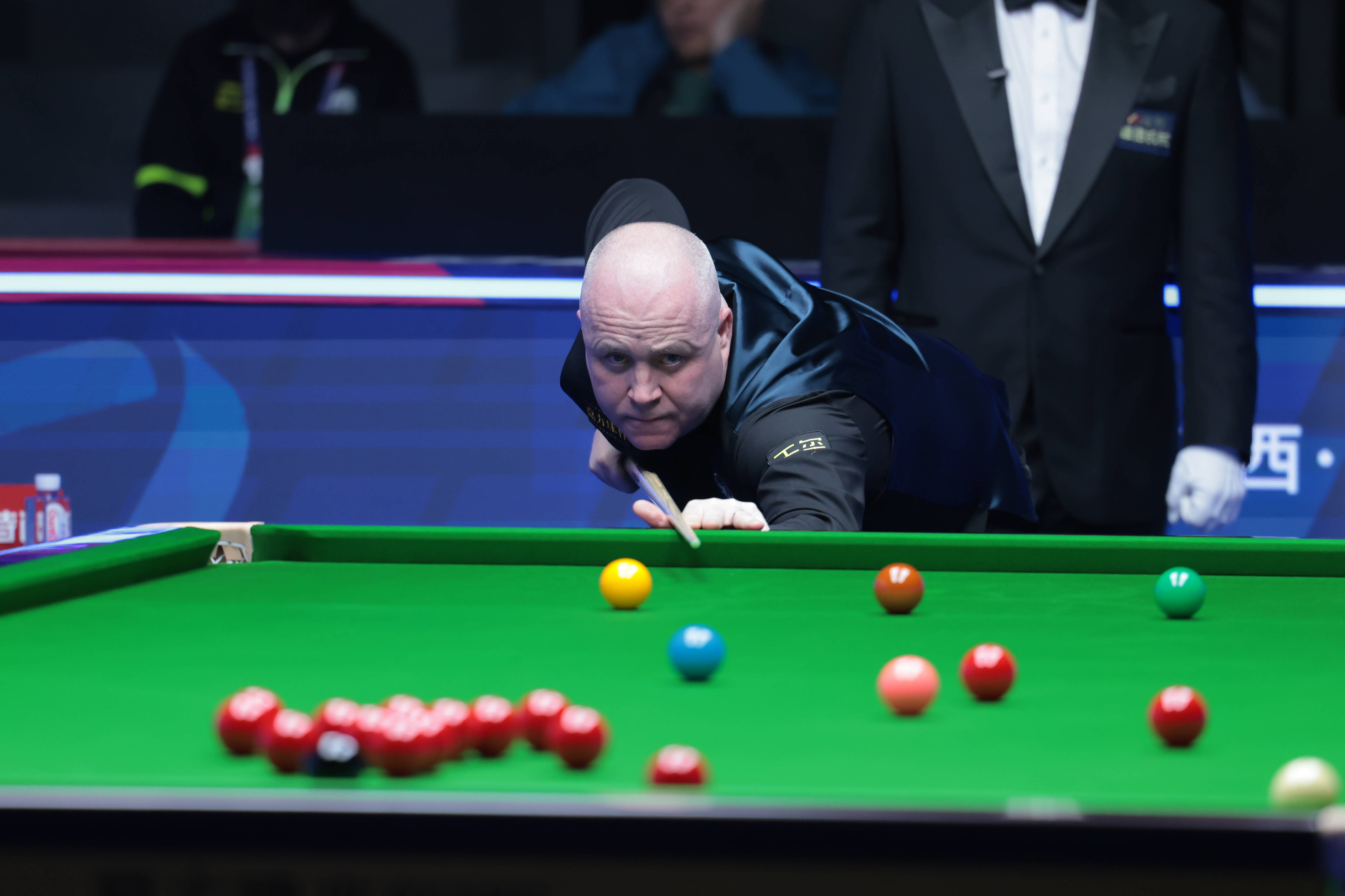 的目标迈进 的目标迈进