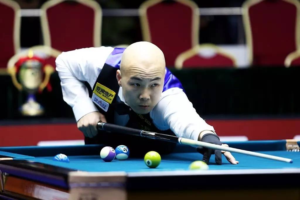 都扮演着重 都扮演着重