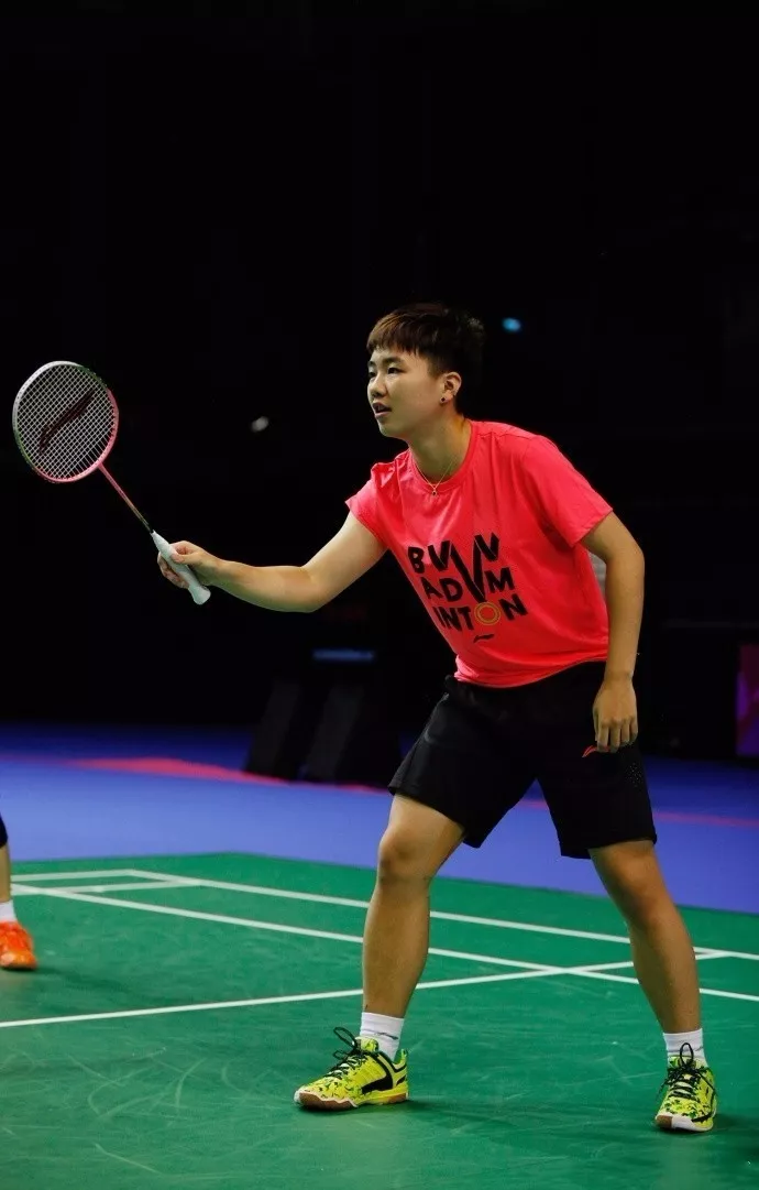 的球员之一 的球员之一