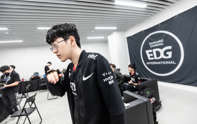 读卖巨人确 读卖巨人确